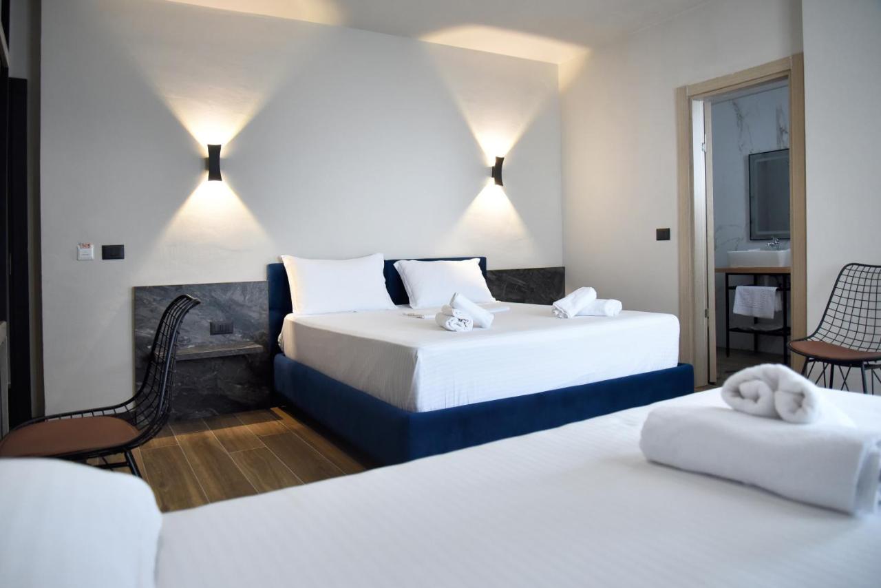 Gogo'S Boutique Hotel Dhërmi Buitenkant foto