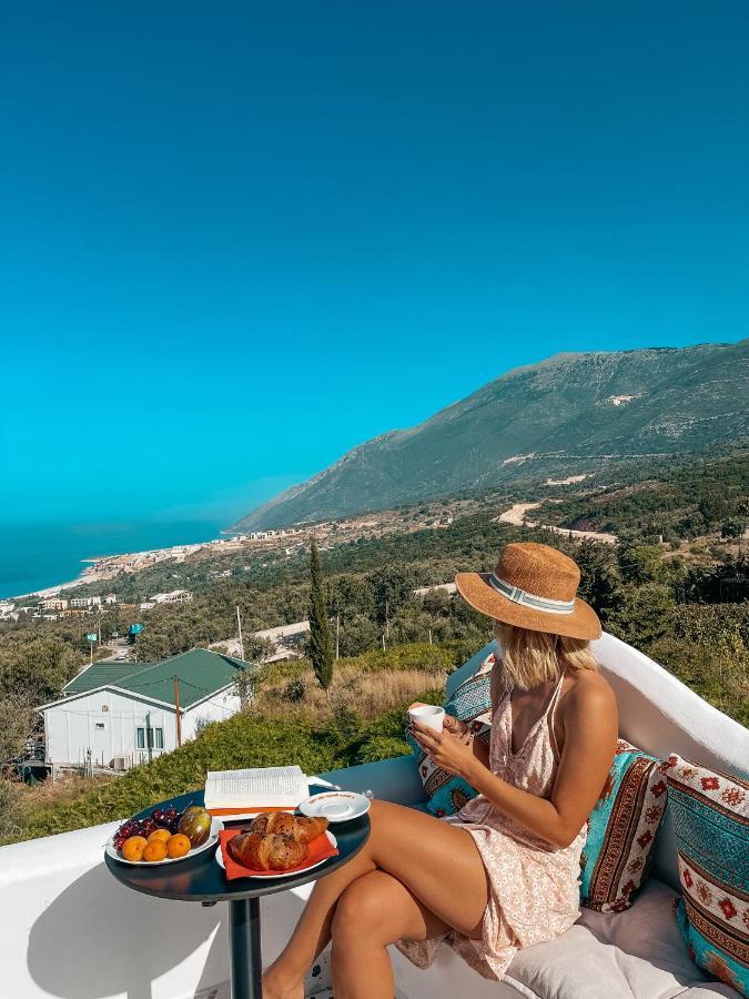 Gogo'S Boutique Hotel Dhërmi Buitenkant foto