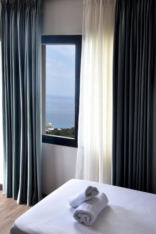 Gogo'S Boutique Hotel Dhërmi Buitenkant foto