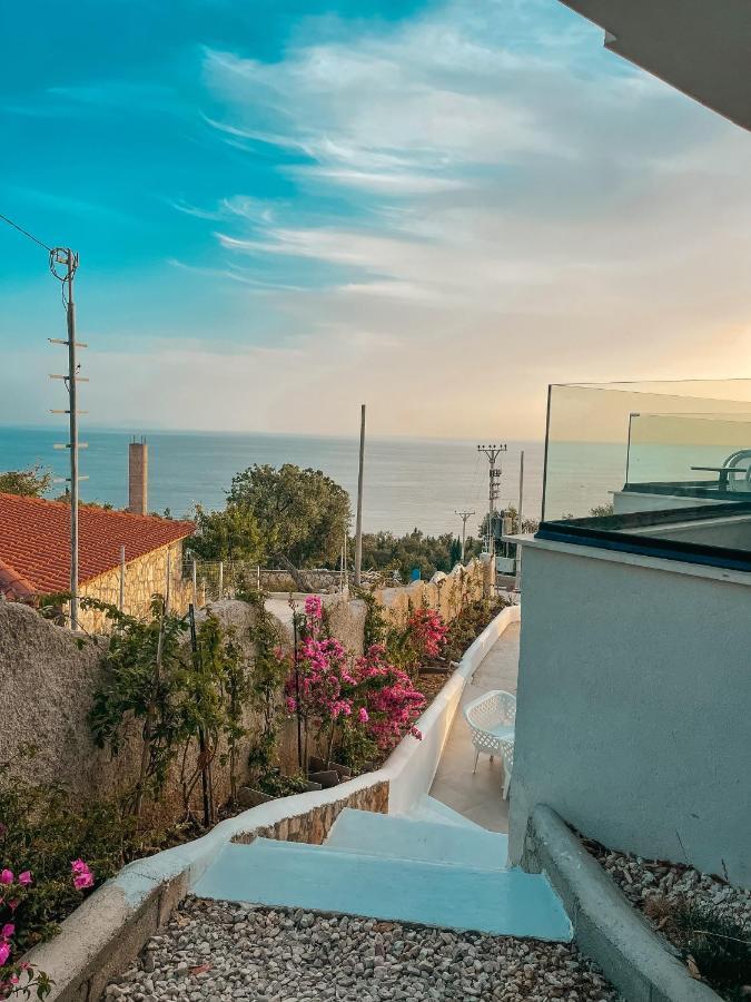 Gogo'S Boutique Hotel Dhërmi Buitenkant foto
