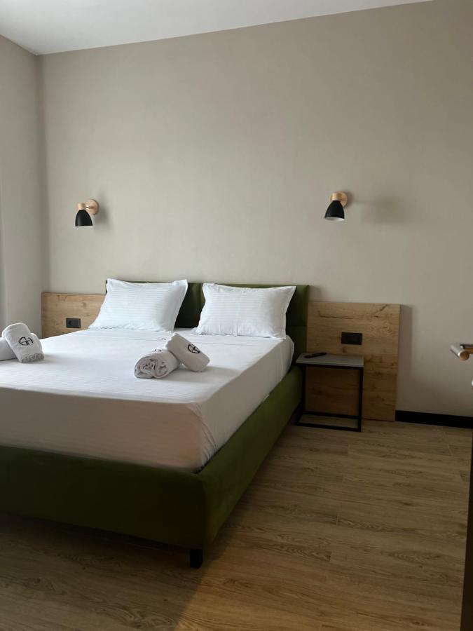 Gogo'S Boutique Hotel Dhërmi Buitenkant foto
