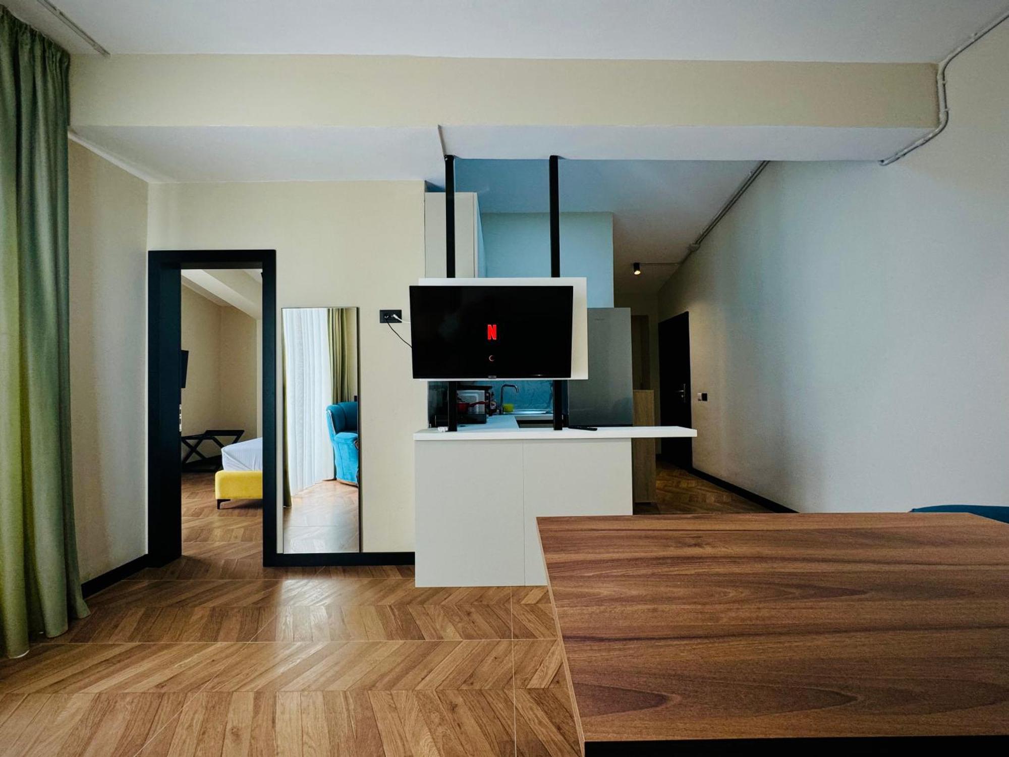 Gogo'S Boutique Hotel Dhërmi Buitenkant foto